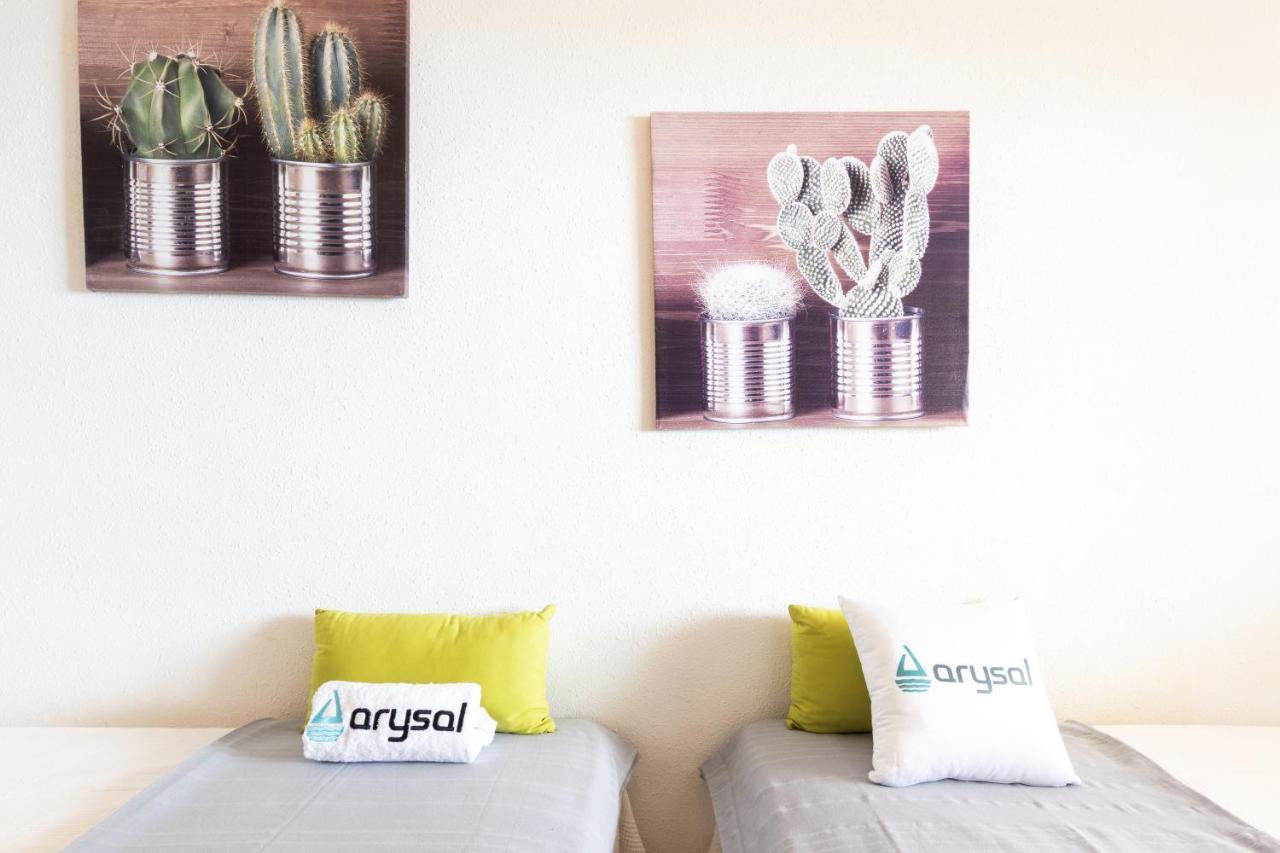 Playa Larga Arysal Apartment Salou Exterior photo